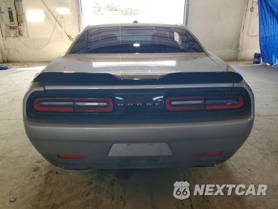 Zdjęcie 6 z 12 samochodu: 2017 DODGE CHALLENGER R/T VIN:2C3CDZBT1HH550400 - miniatura