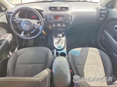 Zdjęcie 8 z 12 samochodu: 2014 KIA SOUL BASE VIN:KNDJN2A25E7714397 - miniatura