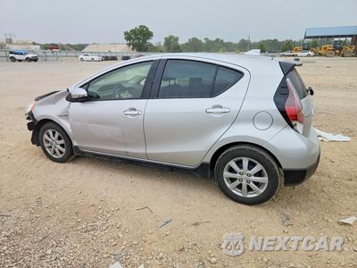 Drugie zdjęcie samochodu z przodu: 2017 TOYOTA PRIUS C THREE VIN:JTDKDTB35H1594158 - miniatura