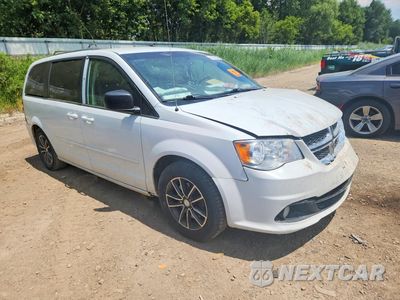 Czwarte zdjęcie samochodu z boku: 2016 DODGE GRAND CARAVAN SE VIN:2C4RDGBG6GR390021 - miniatura