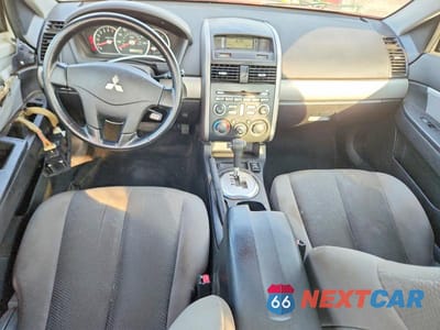Zdjęcie 8 z 12 samochodu: 2008 MITSUBISHI GALANT ES PREMIUM VIN:4A3AB56F58E027956 - miniatura