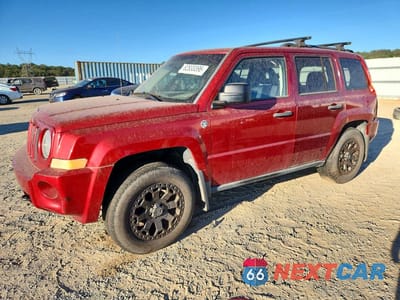 2008 JEEP PATRIOT SPORT 1J8FF28WX8D752668 - główne zdjęcie licytacji z USA - miniatura