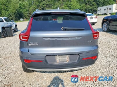 Zdjęcie 6 z 12 samochodu: 2019 VOLVO XC40 T5 MOMENTUM VIN:YV4162UK9K2117154 - miniatura