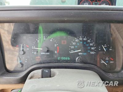Zdjęcie 9 z 13 samochodu: 2000 JEEP WRANGLER / TJ SPORT VIN:1J4FA49S6YP724694 - miniatura