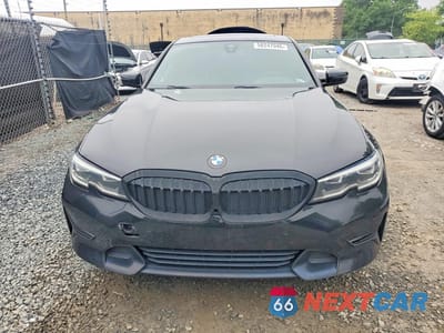 Piąte zdjęcie samochodu w środku: 2019 BMW 330I VIN:WBA5R1C57KAJ98790 - miniatura