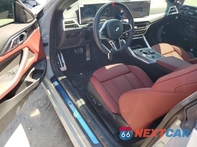Zdjęcie 8 z 13 samochodu: 2026 BMW M440I VIN:WBA73DA00TCW22917 - miniatura