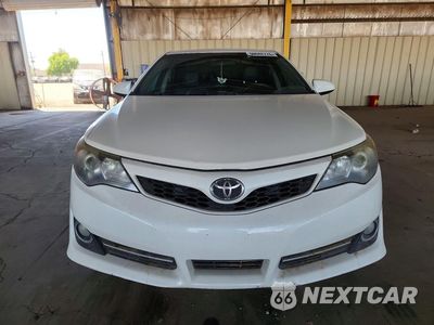 Piąte zdjęcie samochodu w środku: 2014 TOYOTA CAMRY SE SPORT VIN:4T1BF1FK0EU454122 - miniatura