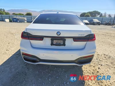 Zdjęcie 6 z 12 samochodu: 2022 BMW 740 I VIN:WBA7T2C0XNCJ48253 - miniatura