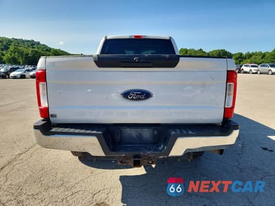 Zdjęcie 6 z 12 samochodu: 2018 FORD F250 SUPER DUTY VIN:1FT7W2B63JEC88613 - miniatura
