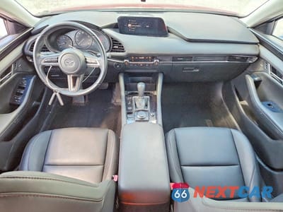Zdjęcie 8 z 12 samochodu: 2019 MAZDA 3 PREFERRED VIN:3MZBPADL7KM108899 - miniatura