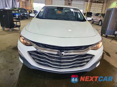 Piąte zdjęcie samochodu w środku: 2024 CHEVROLET MALIBU LT VIN:1G1ZD5ST3RF226052 - miniatura