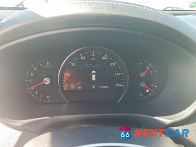 Zdjęcie 9 z 14 samochodu: 2016 KIA SORENTO SX V6 VIN:5XYPK4A51GG047357 - miniatura