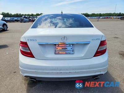 Zdjęcie 6 z 12 samochodu: 2010 MERCEDES-BENZ C 300 4MATIC VIN:WDDGF8BBXAF451256 - miniatura