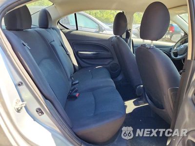 Zdjęcie 10 z 12 samochodu: 2018 MITSUBISHI MIRAGE G4 ES VIN:ML32F3FJ6JHF04800 - miniatura