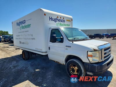 Czwarte zdjęcie samochodu z boku: 2010 FORD E350 BOX TRUCK VIN:1FDWE3FL0ADA97303 - miniatura