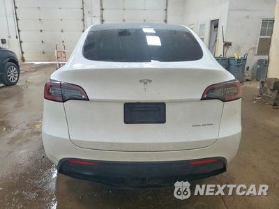 Zdjęcie 6 z 14 samochodu: 2023 TESLA MODEL Y VIN:7SAYGDEE5PF610775 - miniatura