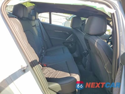 Zdjęcie 10 z 12 samochodu: 2025 BMW 540 XI VIN:WBA63FJ0XSCU07759 - miniatura
