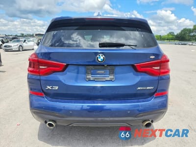 Zdjęcie 6 z 13 samochodu: 2019 BMW X3 XDRIVE30I VIN:5UXTR9C55KLP92032 - miniatura