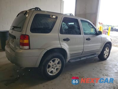 Trzecie zdjęcie samochodu z tyłu: 2007 FORD ESCAPE XLT VIN:1FMCU03167KA64642 - miniatura