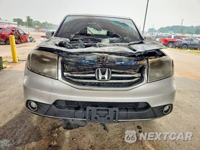 Piąte zdjęcie samochodu w środku: 2013 HONDA PILOT EXL VIN:5FNYF4H5XDB016934 - miniatura