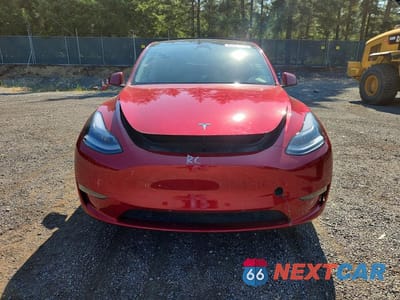 Piąte zdjęcie samochodu w środku: 2024 TESLA MODEL Y VIN:7SAYGDEE0RF114401 - miniatura