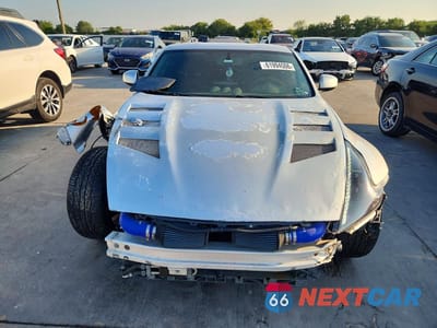 Piąte zdjęcie samochodu w środku: 2017 NISSAN 370Z BASE VIN:JN1AZ4EHXHM953497 - miniatura