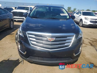 Piąte zdjęcie samochodu w środku: 2017 CADILLAC XT5 LUXURY VIN:1GYKNDRSXHZ270599 - miniatura