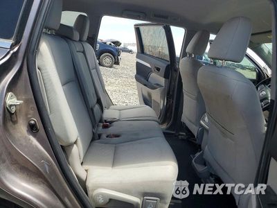 Zdjęcie 11 z 14 samochodu: 2019 TOYOTA HIGHLANDER LE VIN:5TDZARFH7KS047306 - miniatura