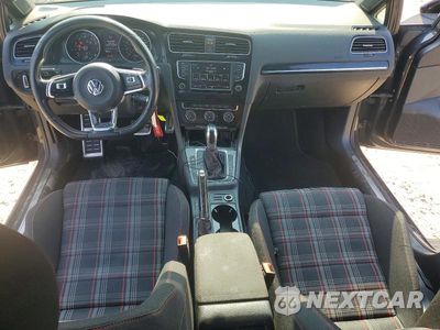 Zdjęcie 8 z 12 samochodu: 2017 VOLKSWAGEN GTI S VIN:3VW4T7AU0HM017907 - miniatura