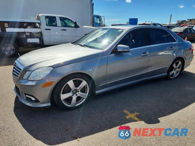 2011 MERCEDES-BENZ E 350 WDDHF5GB2BA263972 - główne zdjęcie licytacji z USA - miniatura