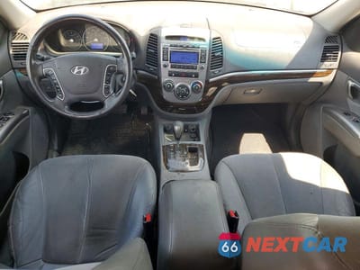 Zdjęcie 8 z 12 samochodu: 2012 HYUNDAI SANTA FE SE VIN:5XYZHDAG0CG104053 - miniatura