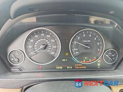 Zdjęcie 9 z 12 samochodu: 2015 BMW 320 I VIN:WBA3B1G57FNT04160 - miniatura