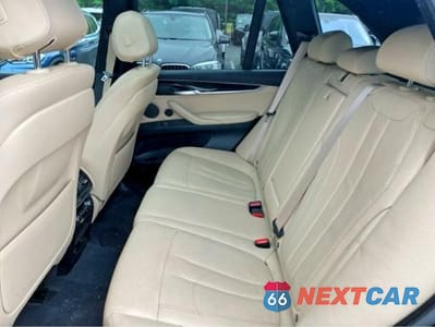 Zdjęcie 6 z 10 samochodu: 2017 BMW X5 XDR40E VIN:5UXKT0C31H0S81452 - miniatura
