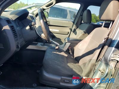 Zdjęcie 7 z 13 samochodu: 2012 FORD ESCAPE XLT VIN:1FMCU9DG8CKB98831 - miniatura