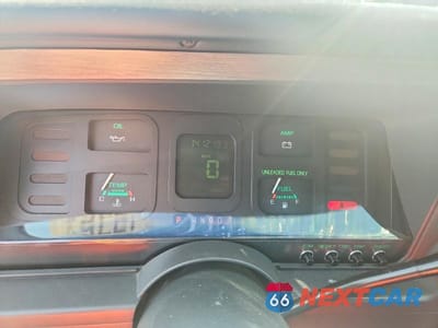 Zdjęcie 9 z 12 samochodu: 1988 FORD THUNDERBIRD VIN:1FABP6042JH203443 - miniatura