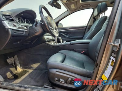 Zdjęcie 7 z 12 samochodu: 2014 BMW 535 XI VIN:WBA5B3C56ED535176 - miniatura