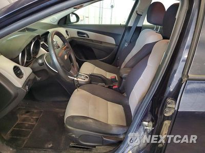 Zdjęcie 7 z 12 samochodu: 2014 CHEVROLET CRUZE LS VIN:1G1PA5SH3E7443746 - miniatura