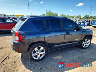 Trzecie zdjęcie samochodu z tyłu: 2014 JEEP COMPASS LATITUDE VIN:1C4NJDEB8ED650702 - miniatura