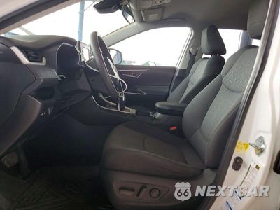 Zdjęcie 7 z 13 samochodu: 2021 TOYOTA RAV4 XLE VIN:2T3P1RFV0MW160240 - miniatura