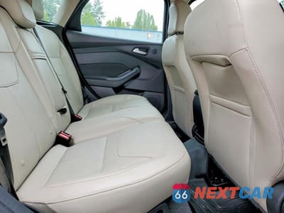 Zdjęcie 10 z 12 samochodu: 2015 FORD FOCUS TITANIUM VIN:1FADP3N22FL222111 - miniatura