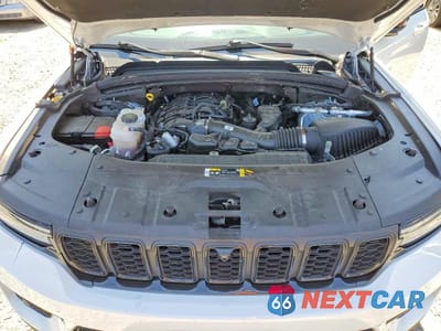 Zdjęcie 12 z 13 samochodu: 2024 JEEP GRAND CHEROKEE LIMITED VIN:1C4RJHBG6RC680303 - miniatura