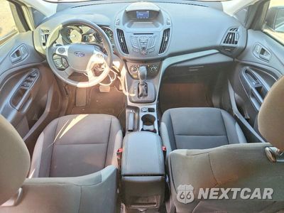 Zdjęcie 8 z 13 samochodu: 2015 FORD ESCAPE S VIN:1FMCU0F79FUA61365 - miniatura