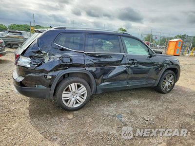 Trzecie zdjęcie samochodu z tyłu: 2019 VOLKSWAGEN ATLAS SE VIN:1V2UR2CA1KC624235 - miniatura