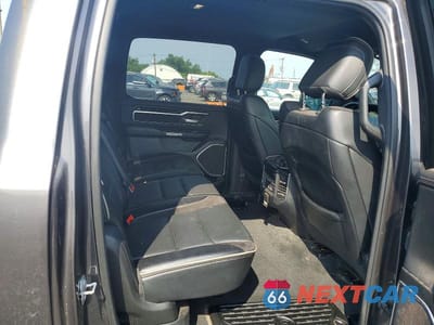 Zdjęcie 11 z 13 samochodu: 2020 RAM 1500 LARAMIE VIN:1C6SRFJT7LN231194 - miniatura