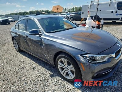 Czwarte zdjęcie samochodu z boku: 2018 BMW 330 I VIN:WBA8B9C54JEE81531 - miniatura