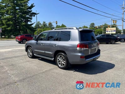 Czwarte zdjęcie samochodu z boku: 2013 LEXUS LX 570 VIN:JTJHY7AX3D4130026 - miniatura