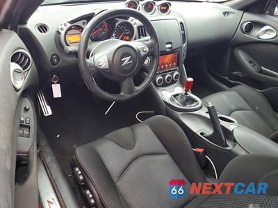 Zdjęcie 8 z 12 samochodu: 2009 NISSAN 370Z BASE VIN:JN1AZ44E89M400369 - miniatura