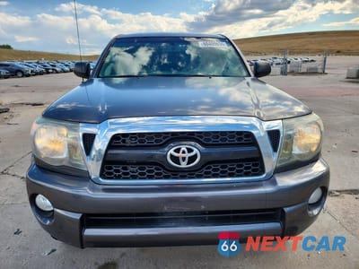 Piąte zdjęcie samochodu w środku: 2011 TOYOTA TACOMA ACCESS CAB VIN:5TFUU4EN6BX015534 - miniatura