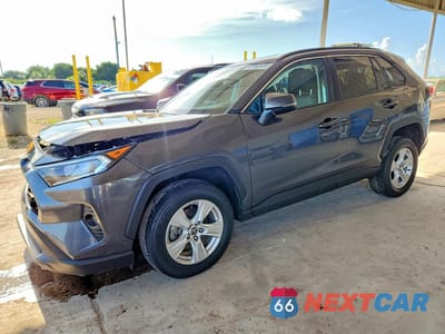 2021 TOYOTA RAV4 XLE 2T3W1RFVXMC159366 - główne zdjęcie licytacji z USA - miniatura