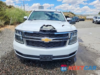 Piąte zdjęcie samochodu w środku: 2015 CHEVROLET SUBURBAN K1500 LT VIN:1GNSKJKCXFR123249 - miniatura